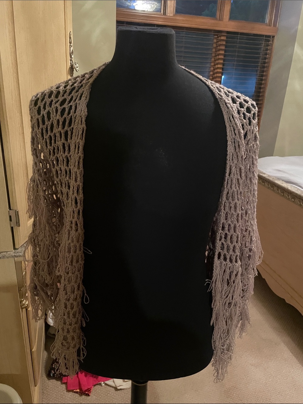 Open-Knit Fringe Women’s Sweater - lilac